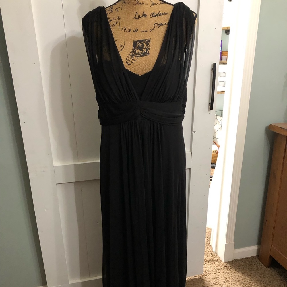 Maxi plus size black evening dress off the shoulder string spaghetti straps